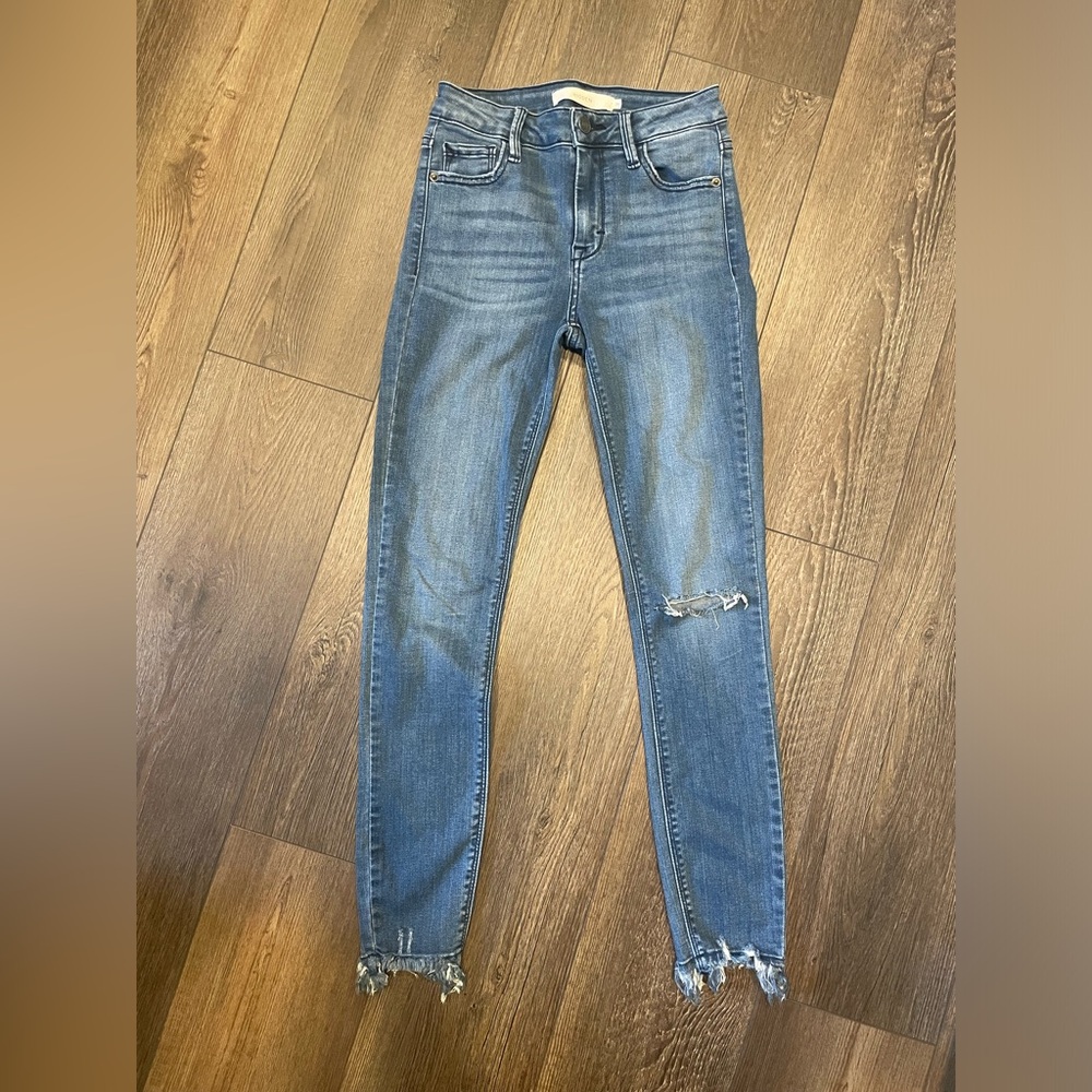 HIDDEN JEANS